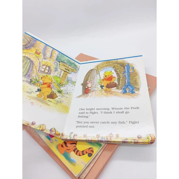 Winnie The Pooh Book Lot 4 Books Tigger Easy to Read Treasury Oh Bother Grand Ad - Picture 6 of 13